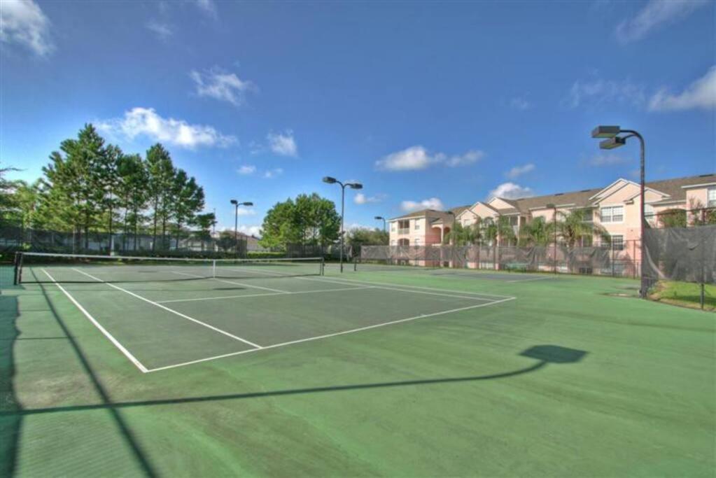 Disney Fan Condo-Renovated 2024 كيسيمي المظهر الخارجي الصورة