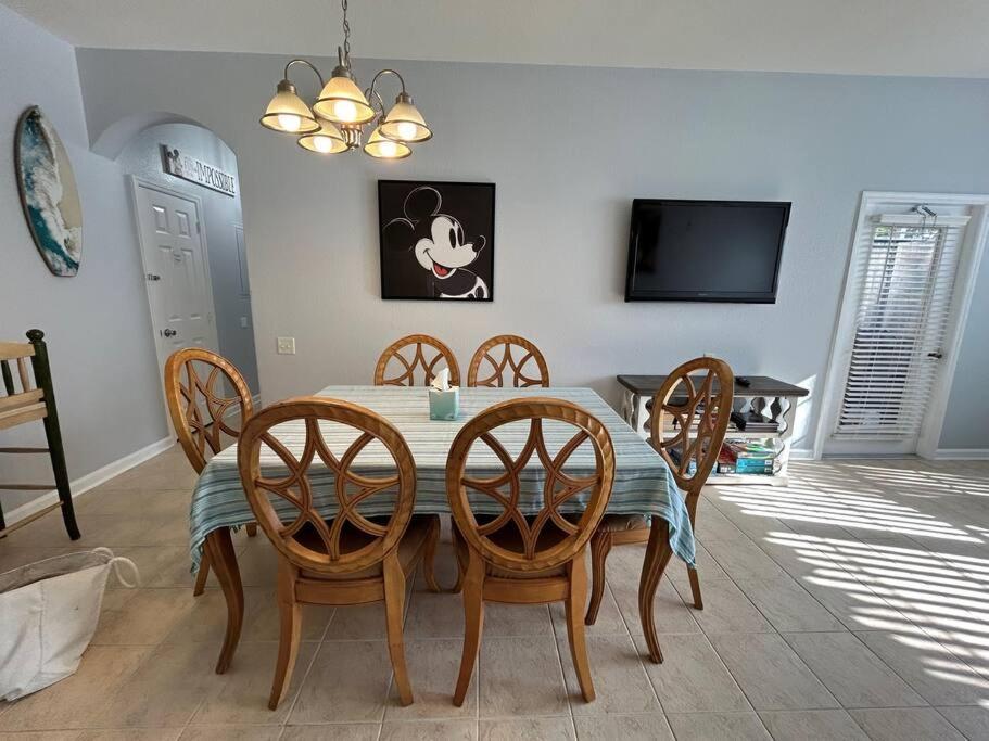 Disney Fan Condo-Renovated 2024 كيسيمي المظهر الخارجي الصورة