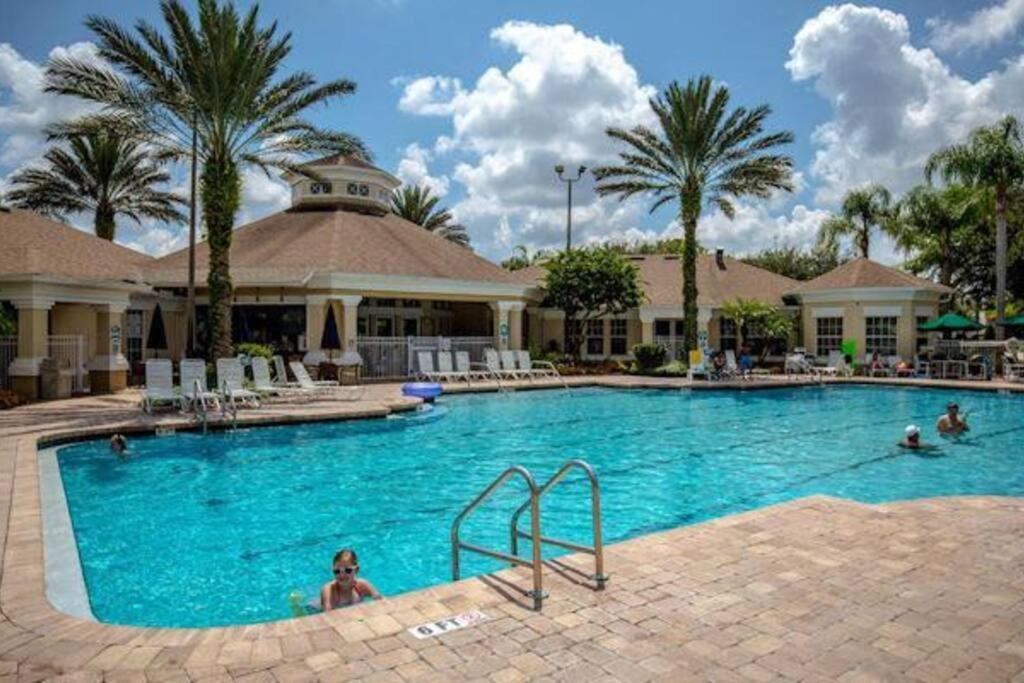 Disney Fan Condo-Renovated 2024 كيسيمي المظهر الخارجي الصورة